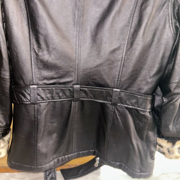 Wilsons Leather Leopard Print Women's Jacket - Picture 3 of 10
